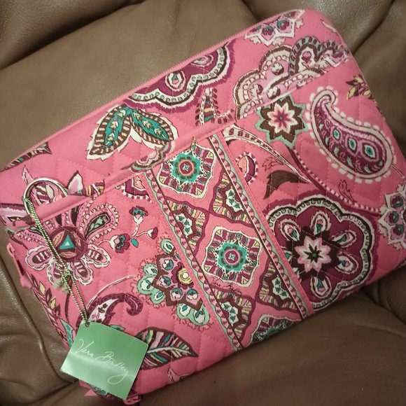 Vera Bradley Mini Laptop Case- Call Me Coral - Picture 1 of 3